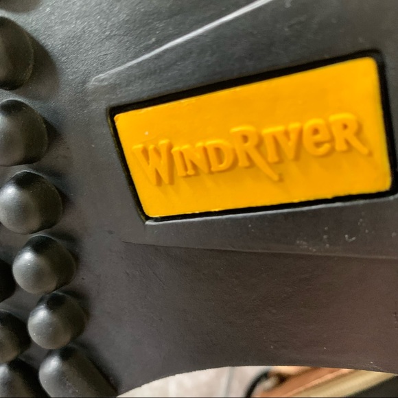 WindRiver Winter Boots - Picture 9 of 11